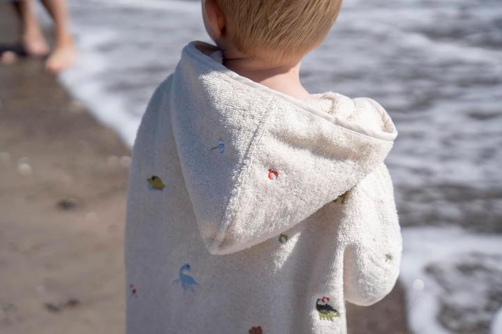 Produktbild Filibabba Badeponcho mit Stickmuster GOTS - Dino Beach