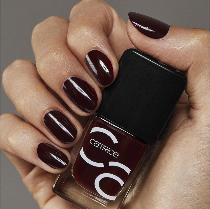 Actual product image Catrice ICONAILS Gel Lacquer (127 Partner In Wine, Gel-Effect Nail Polish)