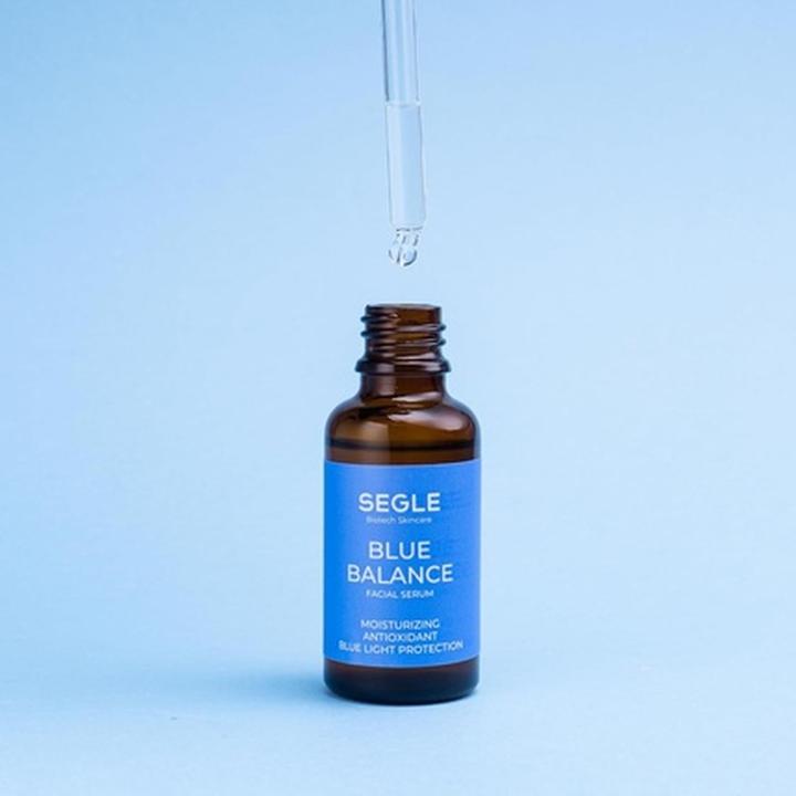 Actual product image Segle Biotech Skincare Clinical Blue Balance Serum Moisturizing Sebum Regulator Blue Light Protection Premature (30 ml)