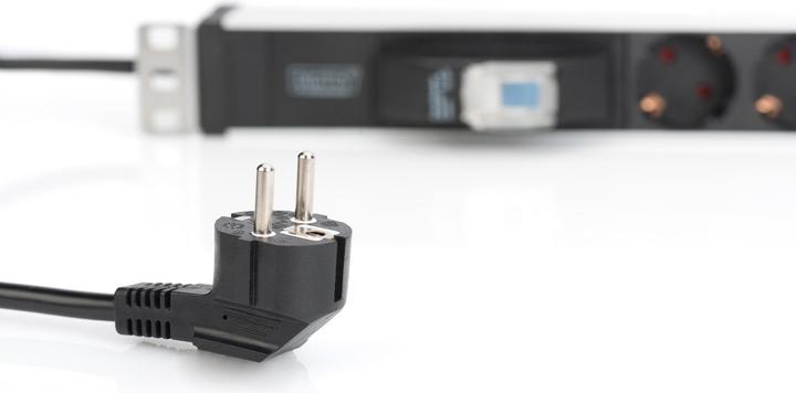 Image du produit Digitus Multiprise en aluminium, 6x avec disjoncteur de protection (6 x, CEE 7/3, 1.80 m)