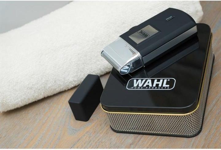 Actual product image Wahl travel shaver