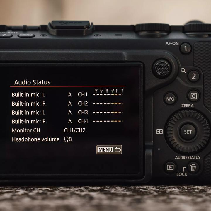 Actual product image Canon EOS R6 V Housing (32.50 Mpx, Full frame)