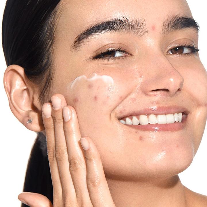 Actual product image Veralab Zero Smog Light Moisturizing And Protective Face Cream (50 ml, Day cream)