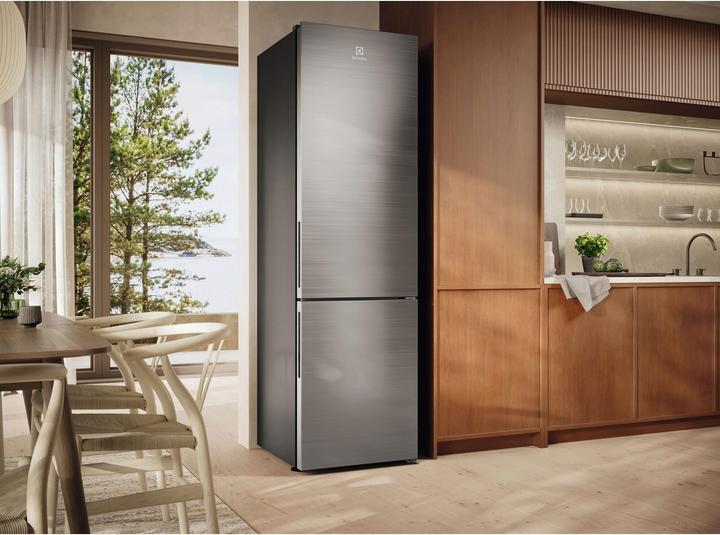 Image du produit Electrolux LNT7MC36X (362 l)
