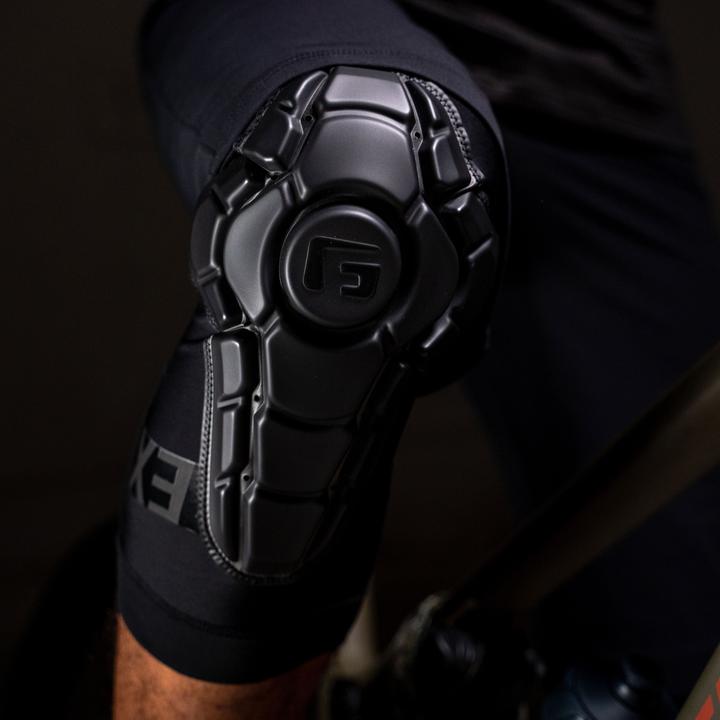 Actual product image G-Form Pro-X3 Knee Guards (M, Knee pad, Pair)