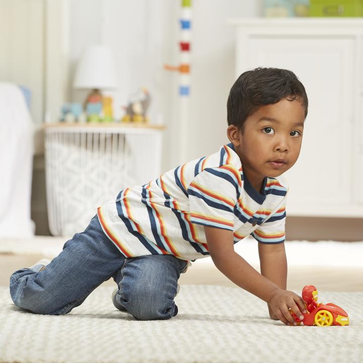 Produktbild Hasbro Iron Man Action-Figur und Iron Racer Fahrzeug, Spielzeug für K