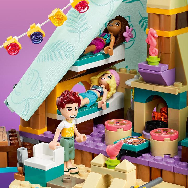 Actual product image LEGO Glamping on the beach (41700, LEGO Friends)