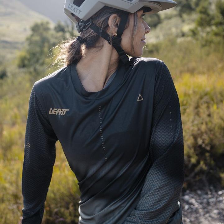 Actual product image Leatt Trail 3.0 LS (S)