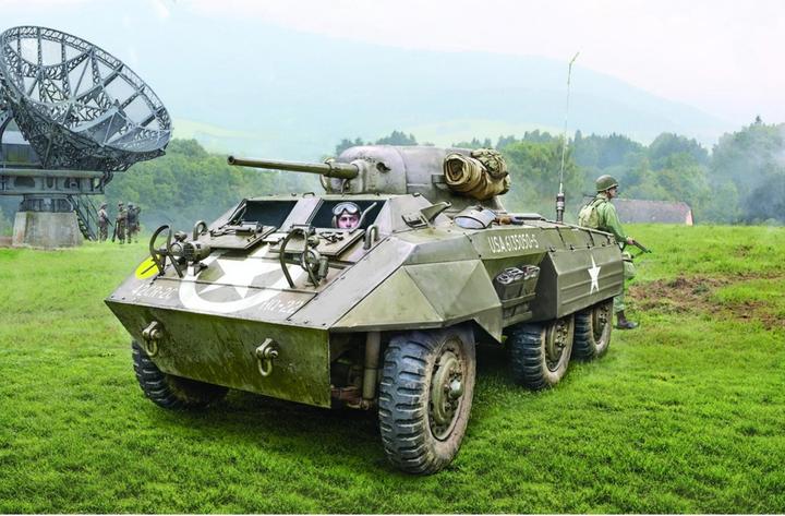 Actual product image Italeri M 8 Greyhound