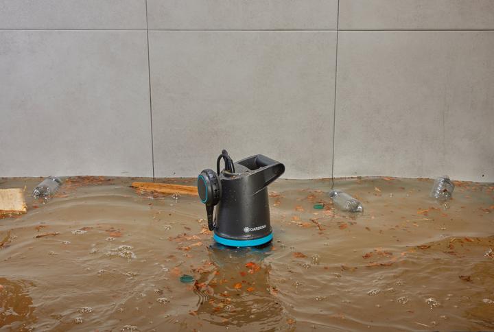 Produktbild Gardena Schmutzwasser-Tauchpumpe 20000 BASIC (Schmutzwasserpumpe)