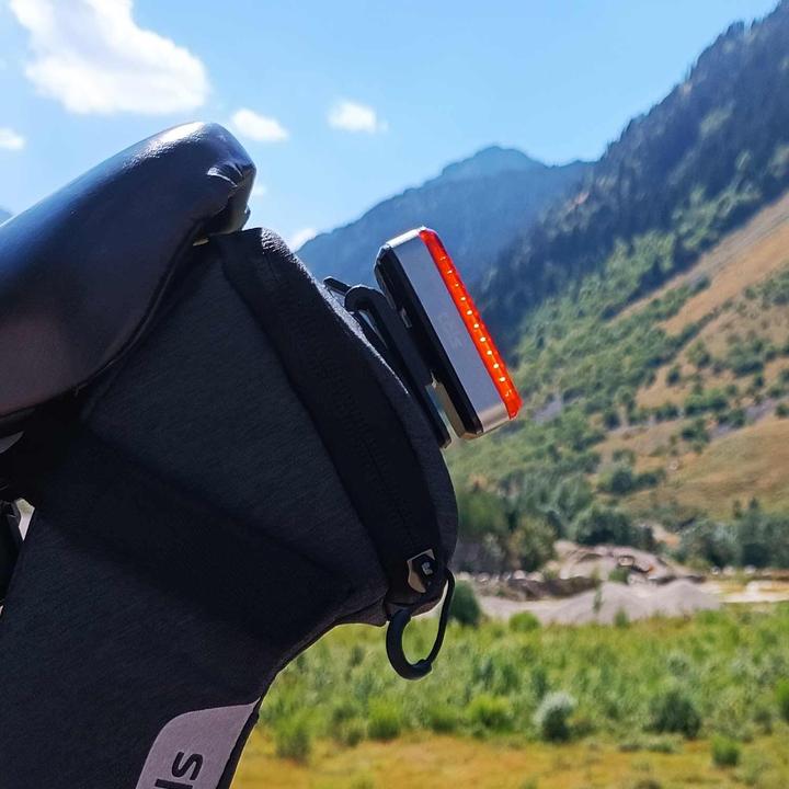 Actual product image Töls Lexia Pro USB Rear Light, Rücklicht (60 lm)