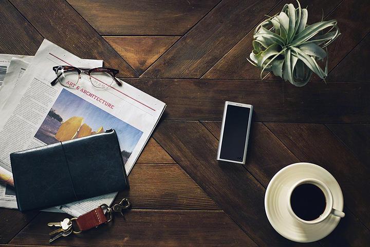 Actual product image Sony Nw-Zx300 (64 GB)