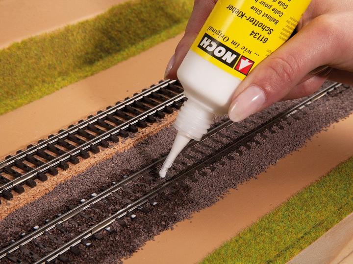 Produktbild Noch Gneisschotter Fein 09367 Rot-B