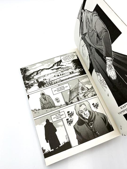 Produktbild Panini Hellsing 01 (Deutsch, Kohta Hirano, 2015)