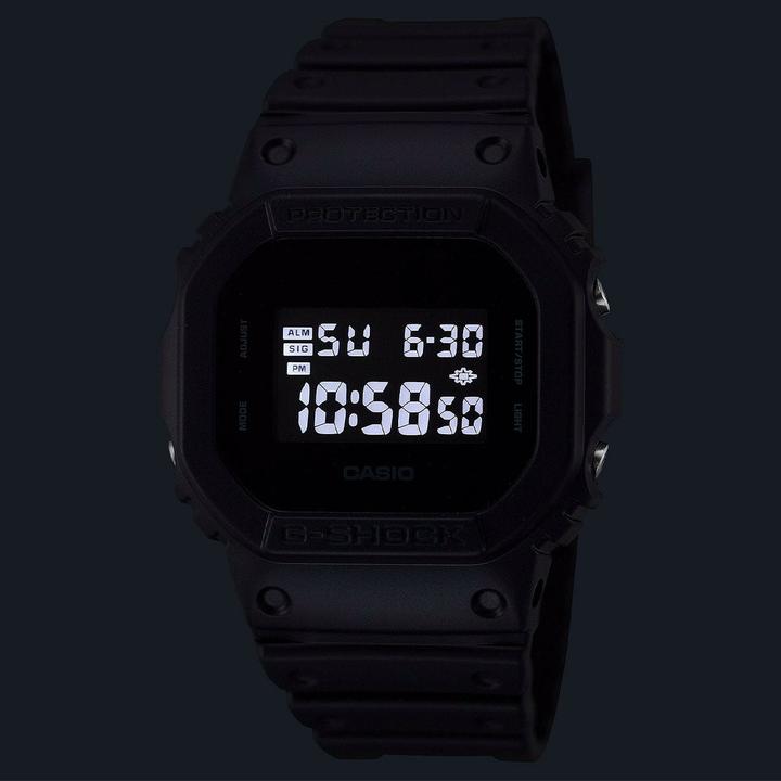 Produktbild G-Shock DW-5600 (Sportuhr, Digitaluhr, Taucheruhr, 48.90 mm)