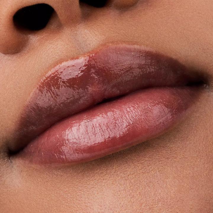 Image du produit Catrice Lip Jam Hydrating Lip Gloss Honey, I'm Home (060)