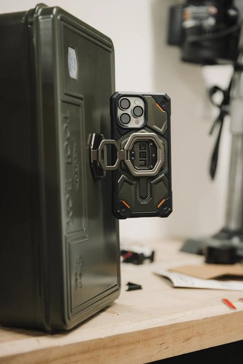 Actual product image UAG Monarch Mag2 Ring Stand
