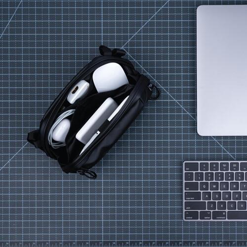 Produktbild Wandrd Tech Bag Medium Vers. 2.0 (Kamera Hüfttasche, Kamera Schultertasche, 2 l)