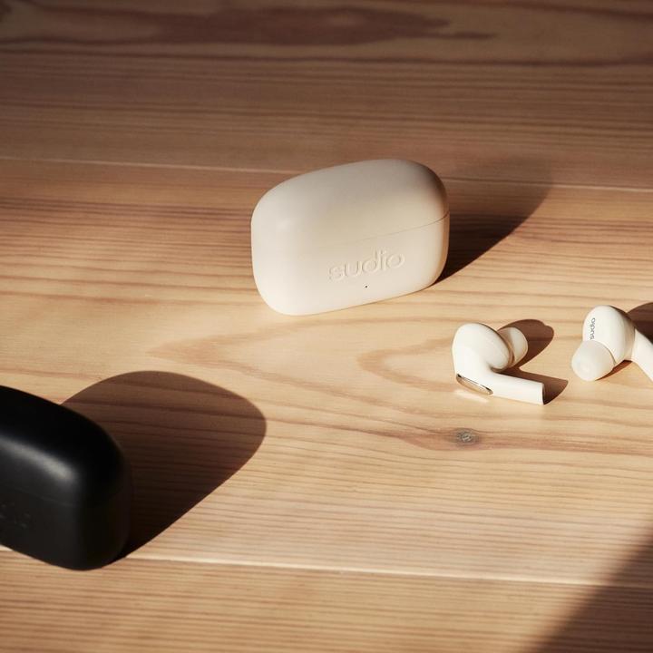 Actual product image Sudio E3 White (ANC, 6.50 h, Wireless)