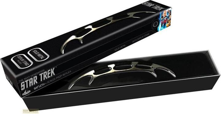 Actual product image Factory Entertainment Star Trek: Bat'Leth