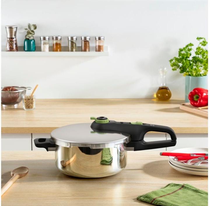 Actual product image Tefal Secure Trendy Pressure Cooker 4 l without basket moringa green (22 cm, Steam cooker, Stainless steel)