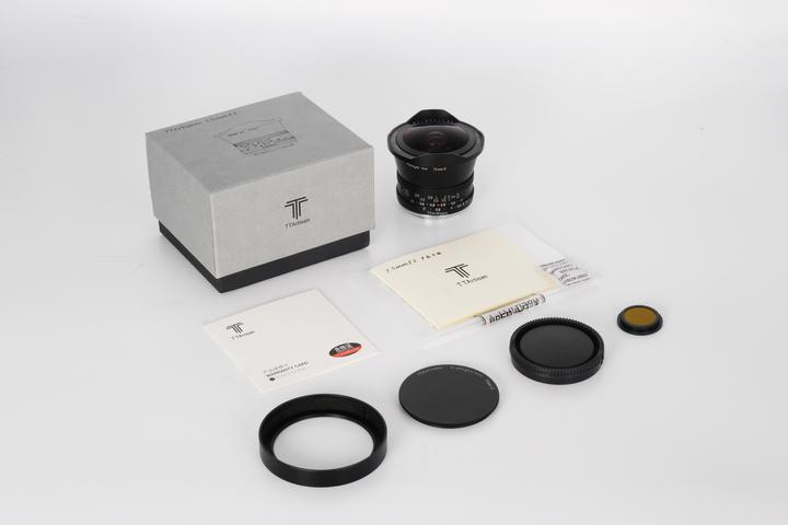 Produktbild TTArtisan 7.5 mm, f/2.0 (Fujifilm X, APS-C / DX)