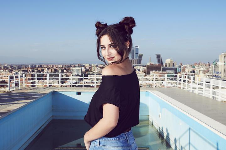 Image du produit L'Oréal Paris Stylista The Bun Gel Spray (200 ml)