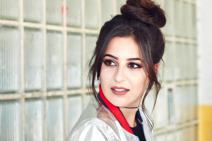 Image du produit L'Oréal Paris Stylista The Bun Gel Spray (200 ml)