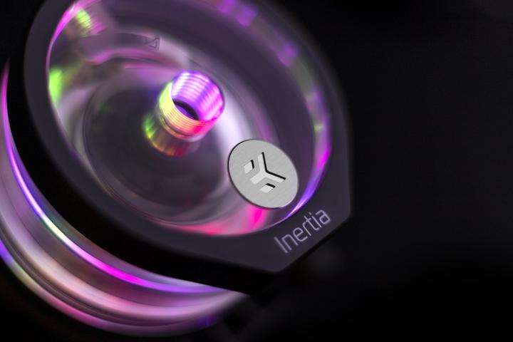 Produktbild EKWB EK-Quantum Inertia D5 PWM D-RGB Pumpe - Acryl