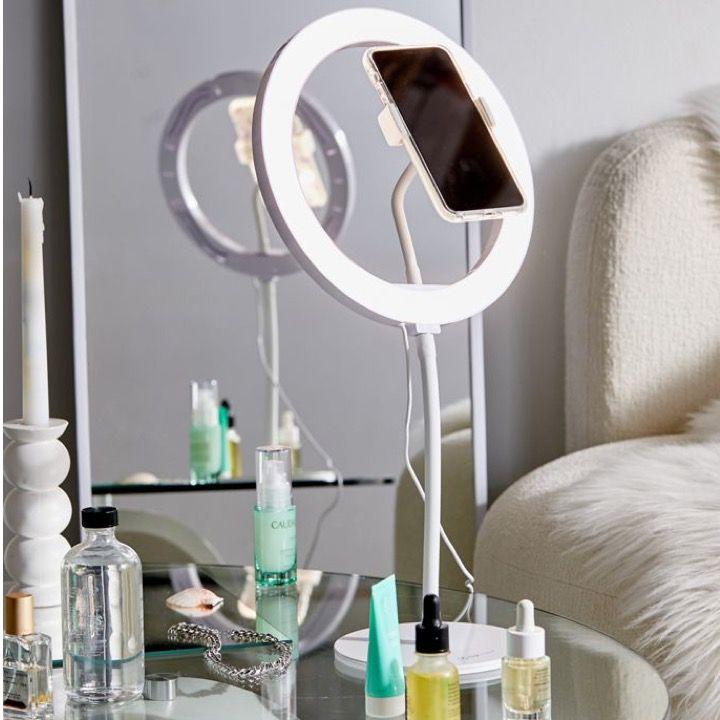Actual product image DigiPower 10" LED ring light kit (Ring light)