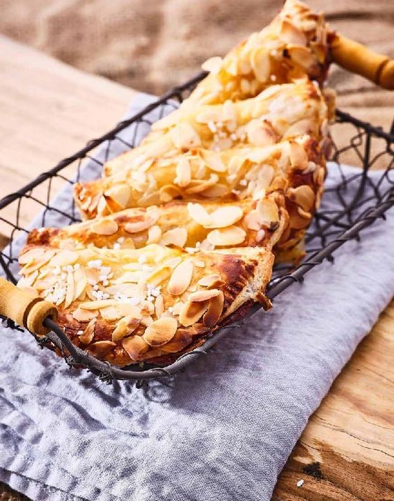 Actual product image Der Keramikgrill - Technik & Rezepte (German, Oliver Sievers, 2022)