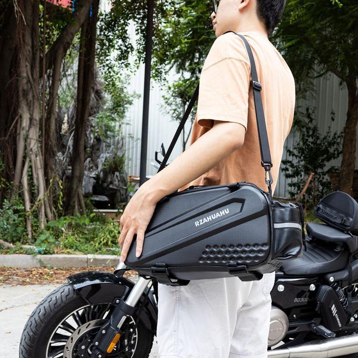 Actual product image Hurtel WYA36Y7S Bike Pannier Bag with Long Strap and Expandable Side Pockets - Black (10 l, Frame bag)