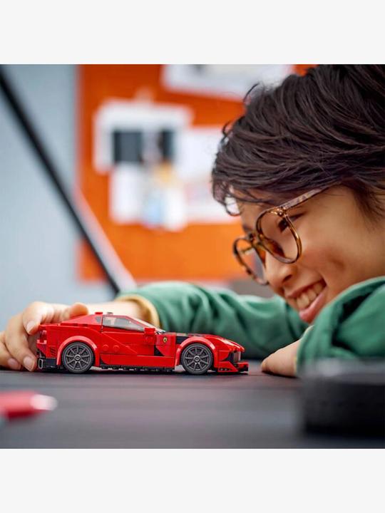 Actual product image LEGO Ferrari 812 Competizione (76914, LEGO Speed Champions)