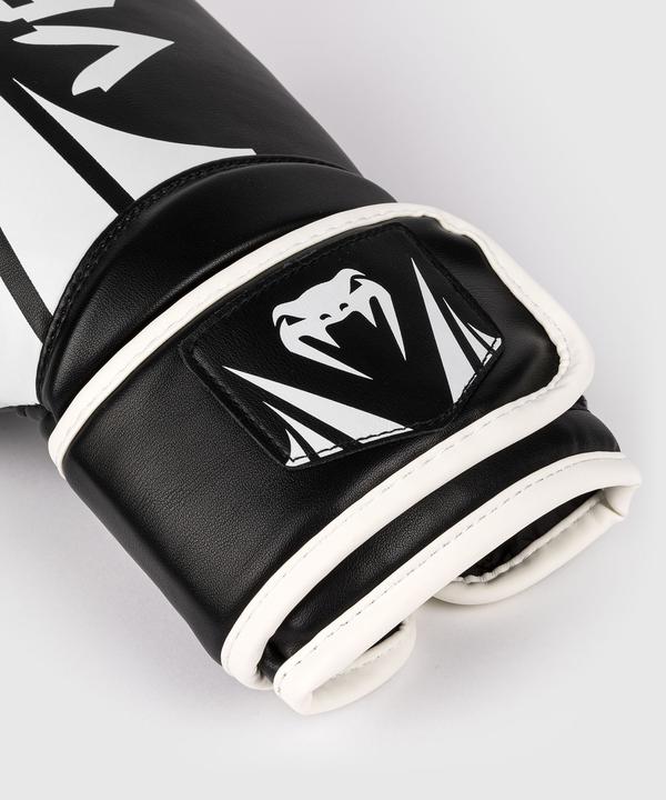 Produktbild Venum Boxhandschuhe Challenger 2.5 Schwarz/Schwarz (14 OZ)
