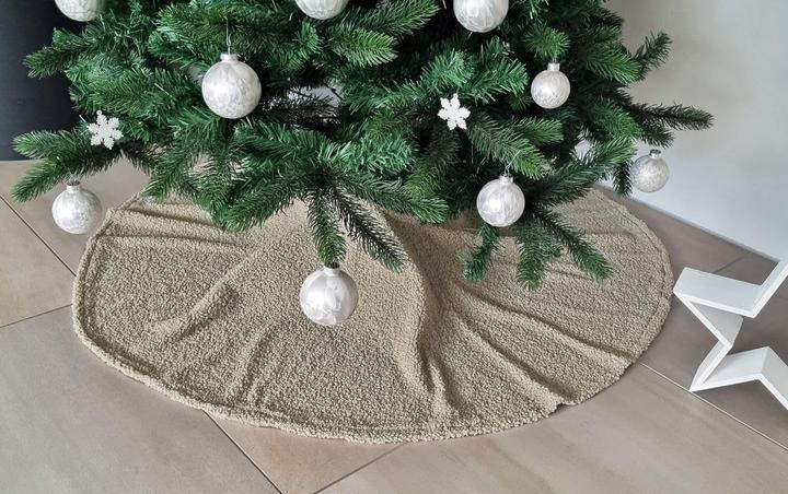 Actual product image Jack Runde Christbaumdecke (1 -part)