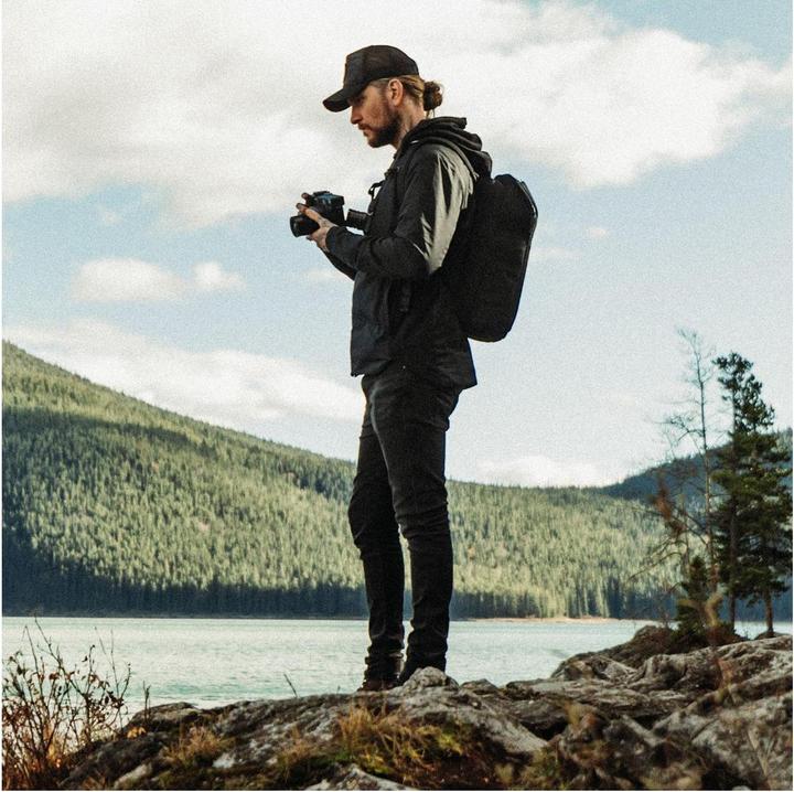 Actual product image Gomatic Peter Mckinnon Luma Camera Pack (Photo backpack, 18 l)