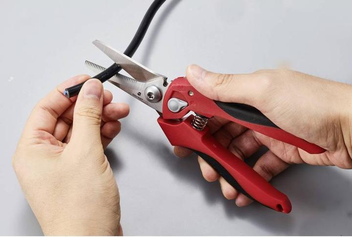 Productafbeelding Toolcraft TO-9625917 Universele schaar 205 mm rood, zwart (20.50 cm)
