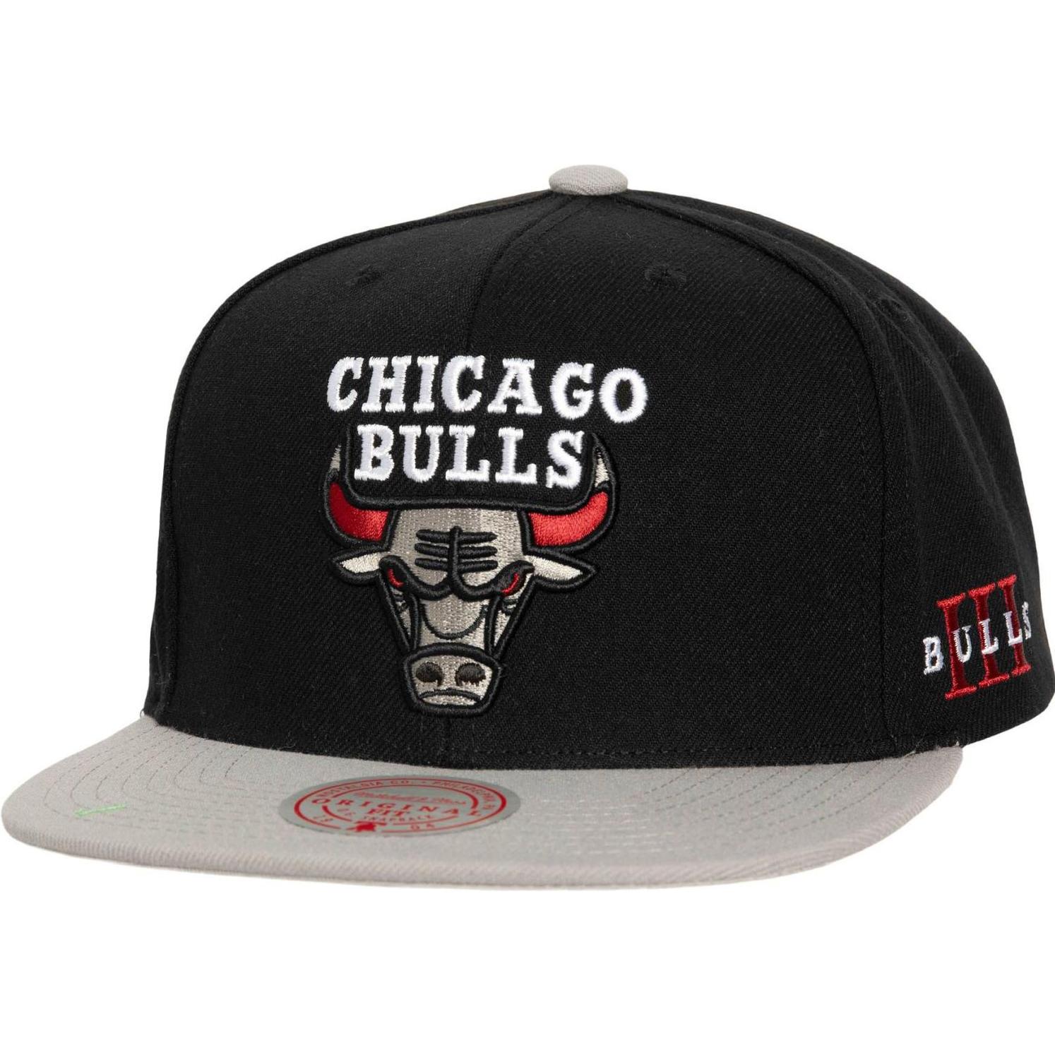 Mitchell & Ness, Herren, Cap, Snapback Cap - CORE III Chicago Bulls, Schwarz, (One Size)