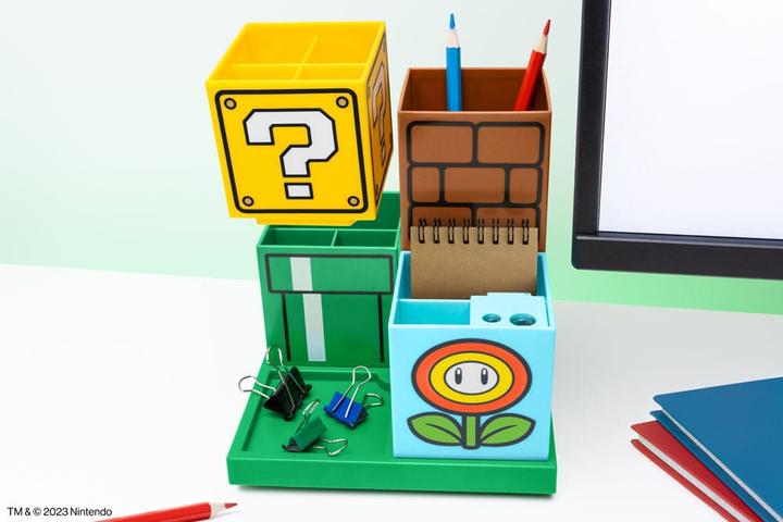 Actual product image Paladone Products Super Mario porte-crayon Blocks