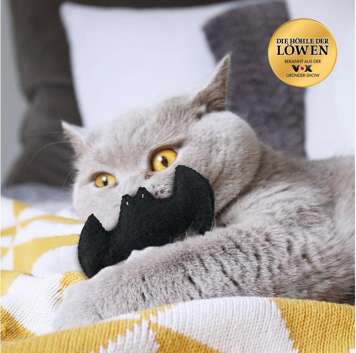 Immagine prodotto Catlabs Giocattolo per gatti Catman con radice di valeriana, fatto a mano (Palla giocattolo per gatti)