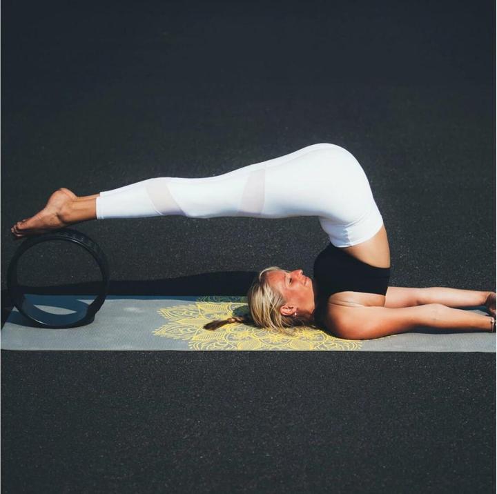 Actual product image Tunturi Yoga Rad Stretchhilfe