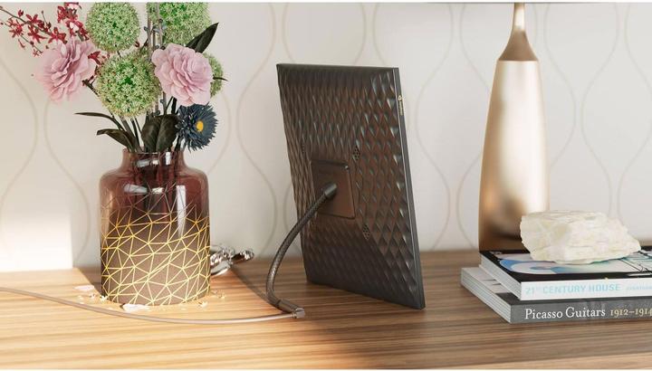 Actual product image Nixplay Smart digital photo frame (10.10", 1280 x 800 pixels)