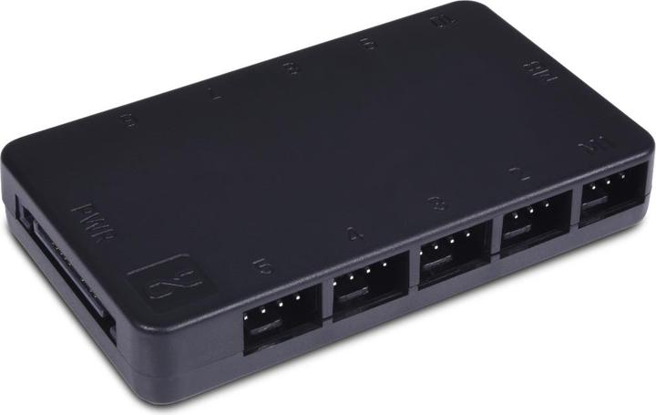 Immagine prodotto Alphacool Alpha Core 10x 4-pin PWM splitter SATA 1022268 (10 Ventilatore)