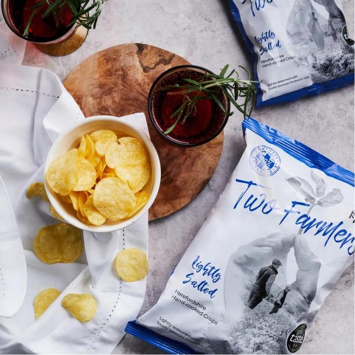 Produktbild Two Farmers Lightly Salted (24 g)
