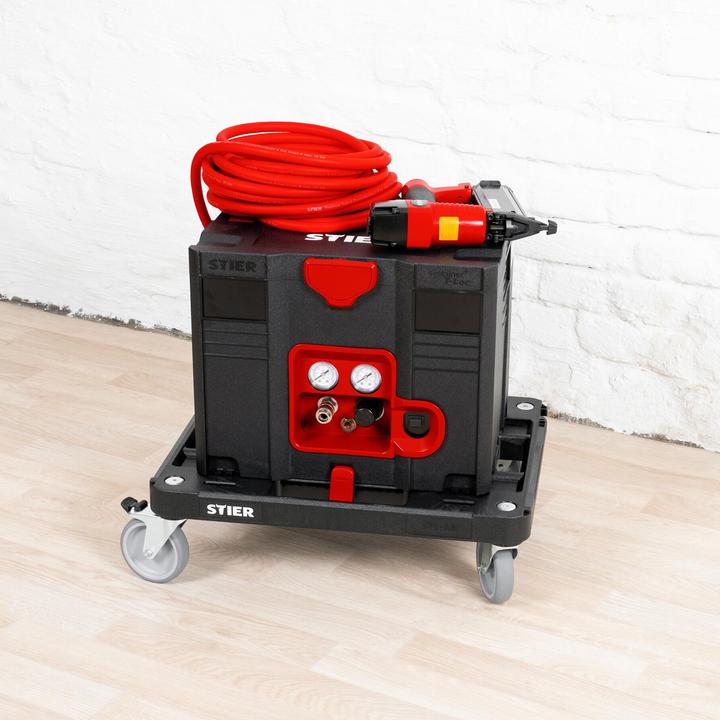 Produktbild Stier Systainer-Kompressor-Set inkl. Systainer II T-Loc, Rollbrett + Druckluftnagler 6-teilig (6 l, 8 Bar)
