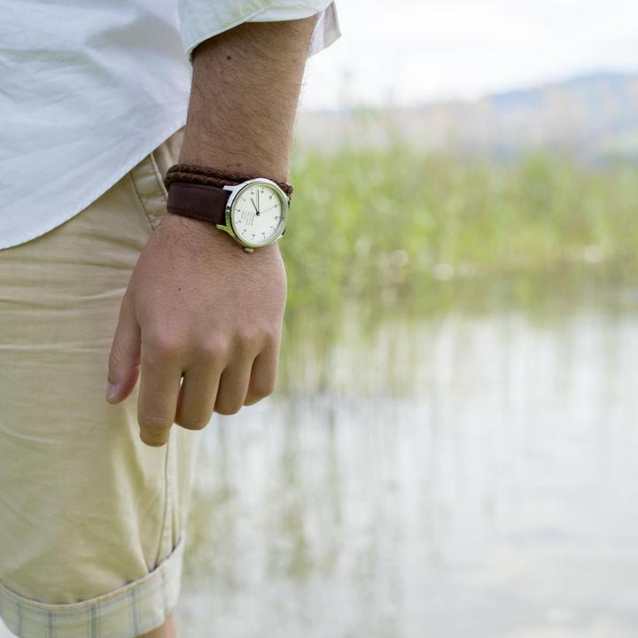 Image du produit Mondaine Helvetica No1 Regular Mechanical (Montre analogique, Swiss Made, 40 mm)