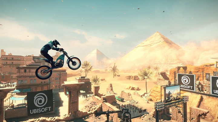 Actual product image Microsoft Trials Rising Gold Edition (Xbox One X, Xbox Series X, Xbox One S, Xbox Series S)