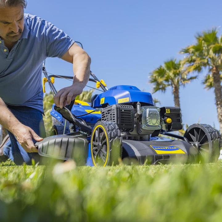 Actual product image Goodyear Lawn mower 225 ccm, 7.5 hp with petrol (Petrol)