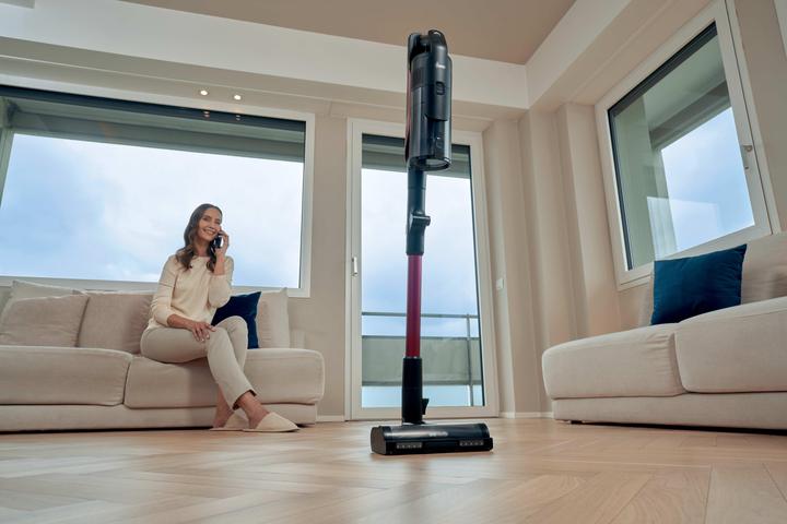Actual product image Hoover HF6 Flexi stick vacuum