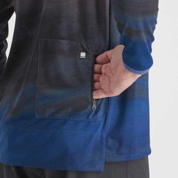 Berry Blue, Cayenna Red